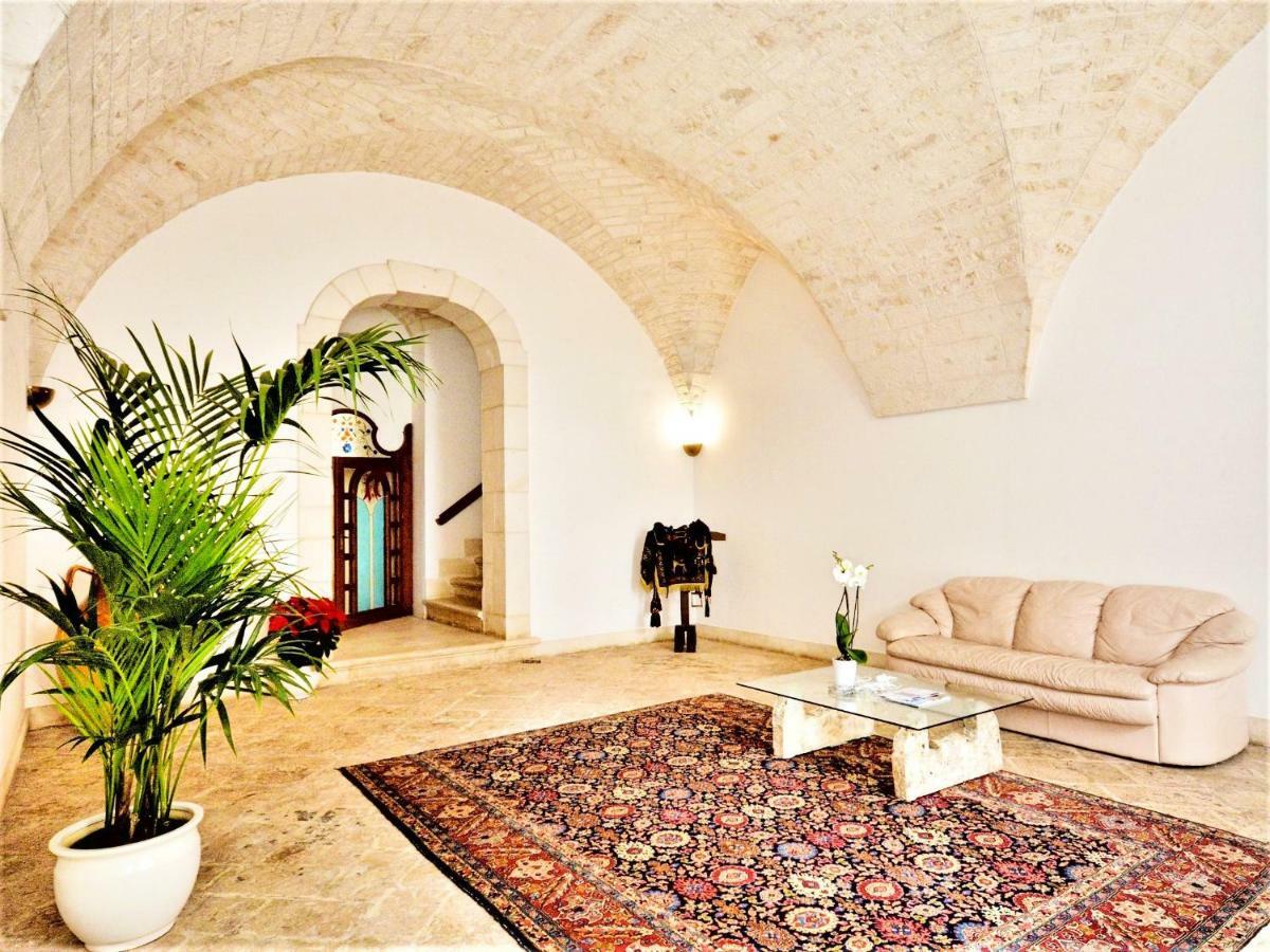 Palazzo Rodio Lägenhet Ostuni Exteriör bild